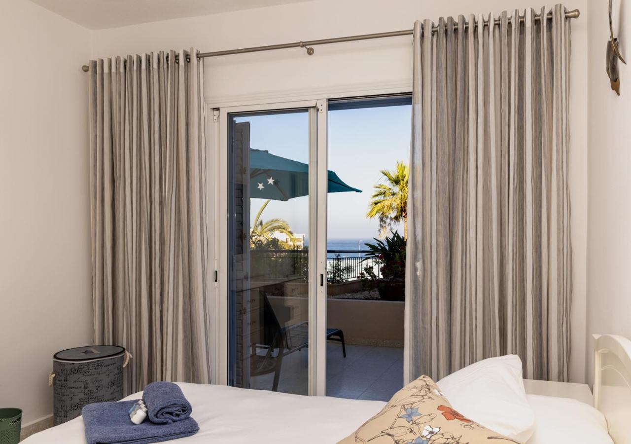 105 Kings Palace - Fabulous 2 Bed, 2 Bath, Large Patio With Garden - Sea Views Paphos Ngoại thất bức ảnh