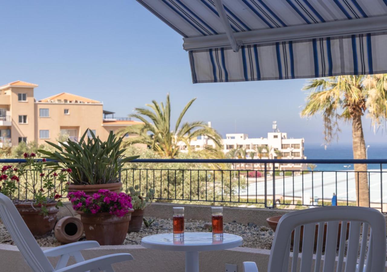 105 Kings Palace - Fabulous 2 Bed, 2 Bath, Large Patio With Garden - Sea Views Paphos Ngoại thất bức ảnh