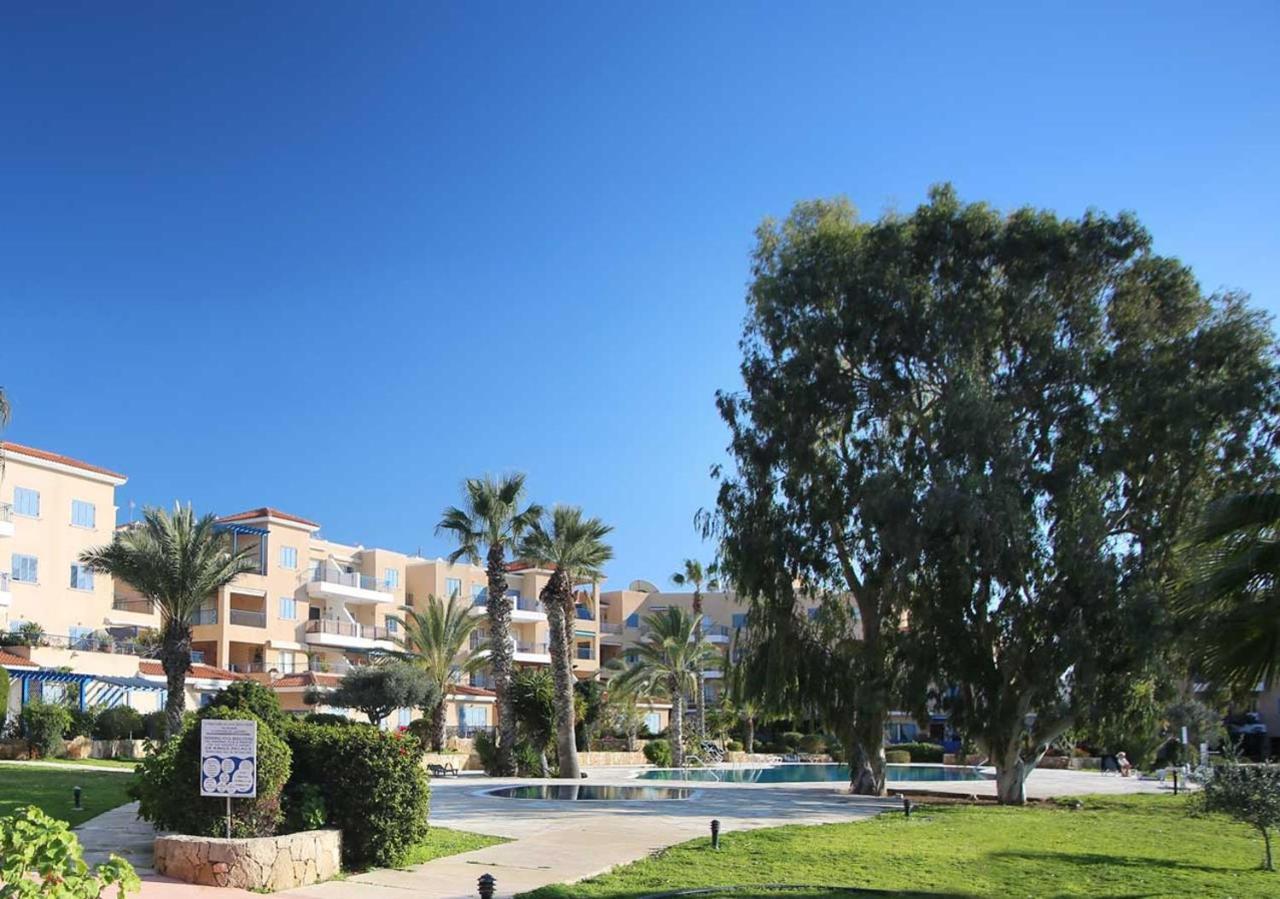 105 Kings Palace - Fabulous 2 Bed, 2 Bath, Large Patio With Garden - Sea Views Paphos Ngoại thất bức ảnh