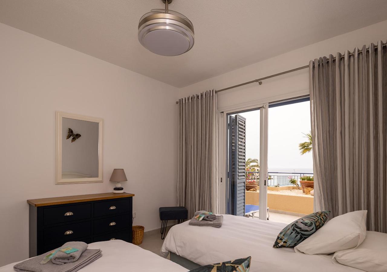 105 Kings Palace - Fabulous 2 Bed, 2 Bath, Large Patio With Garden - Sea Views Paphos Ngoại thất bức ảnh