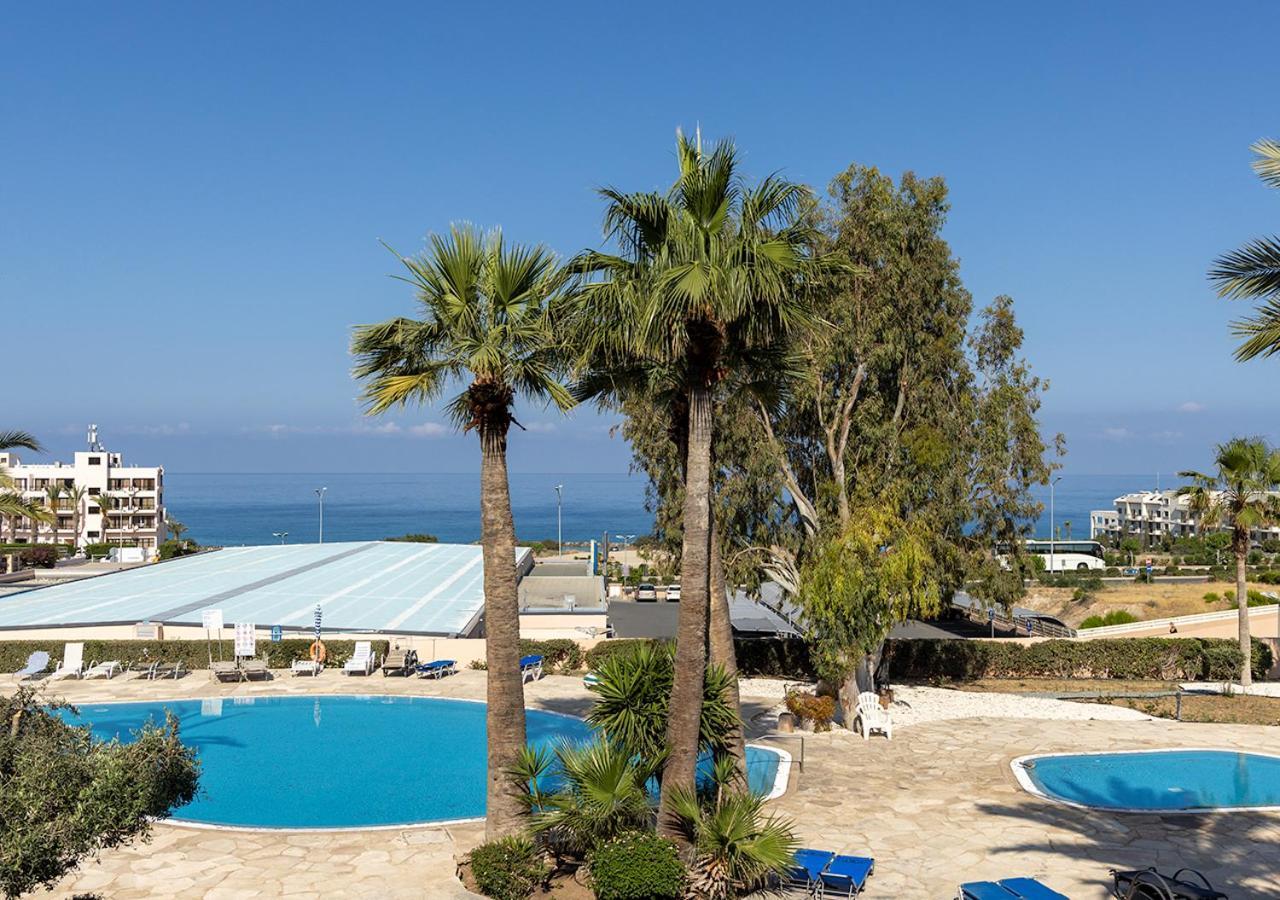 105 Kings Palace - Fabulous 2 Bed, 2 Bath, Large Patio With Garden - Sea Views Paphos Ngoại thất bức ảnh