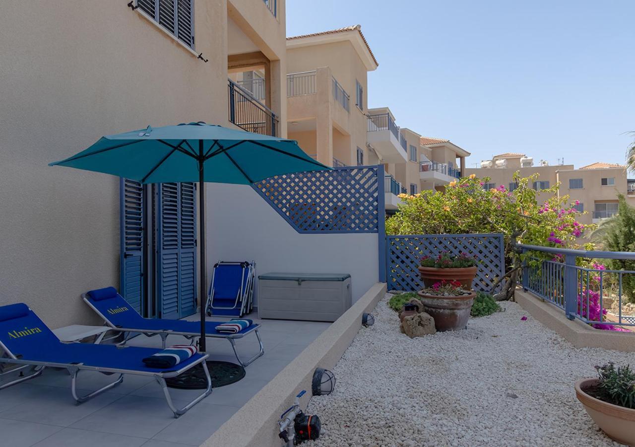 105 Kings Palace - Fabulous 2 Bed, 2 Bath, Large Patio With Garden - Sea Views Paphos Ngoại thất bức ảnh