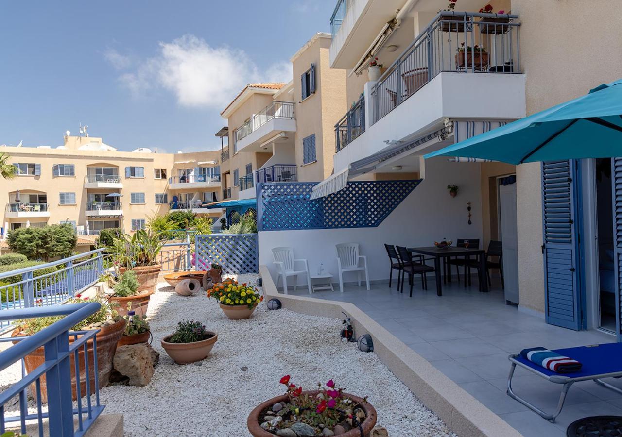 105 Kings Palace - Fabulous 2 Bed, 2 Bath, Large Patio With Garden - Sea Views Paphos Ngoại thất bức ảnh
