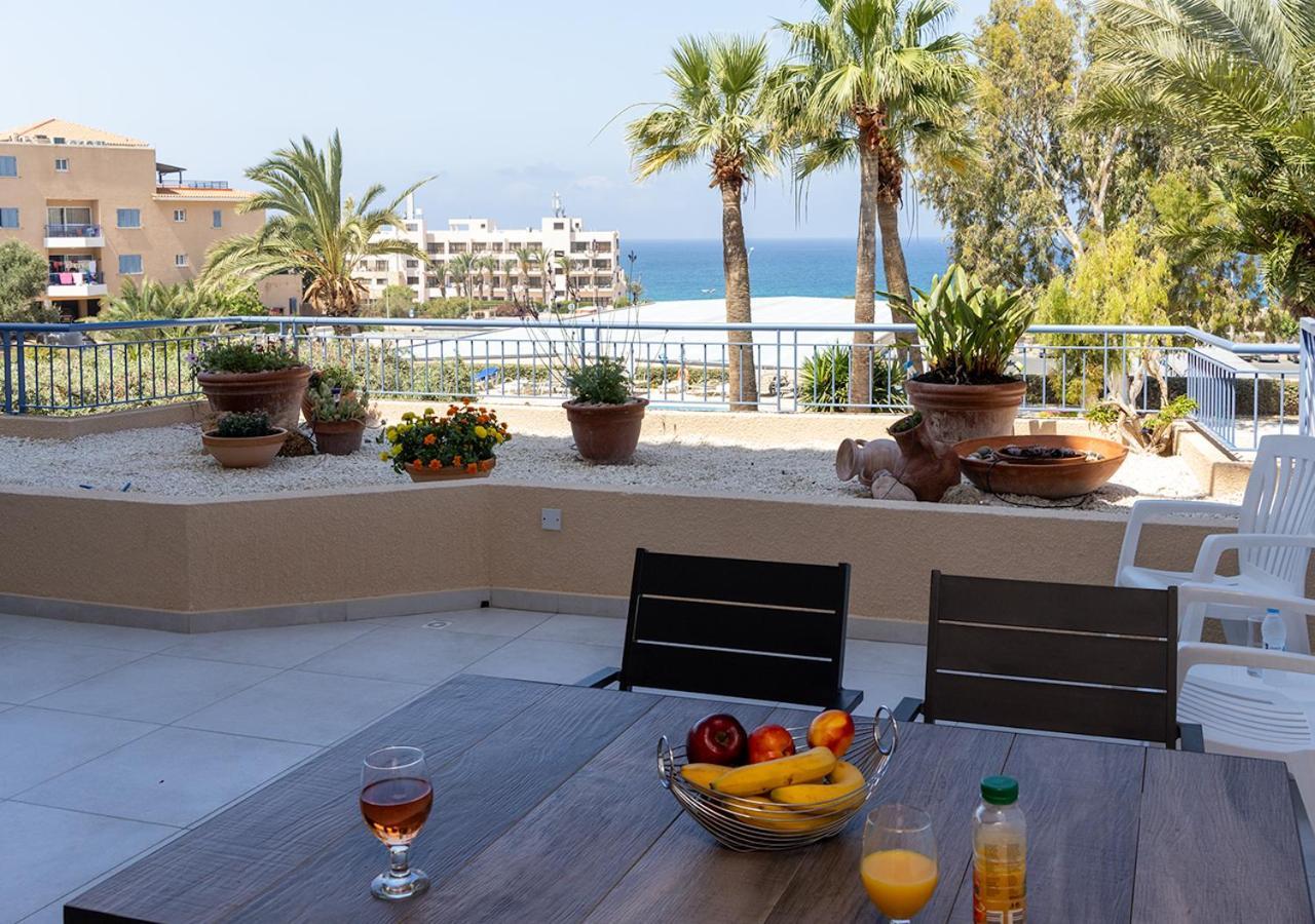 105 Kings Palace - Fabulous 2 Bed, 2 Bath, Large Patio With Garden - Sea Views Paphos Ngoại thất bức ảnh