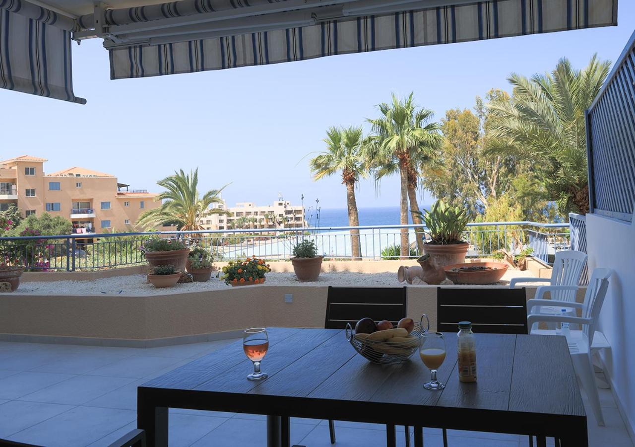 105 Kings Palace - Fabulous 2 Bed, 2 Bath, Large Patio With Garden - Sea Views Paphos Ngoại thất bức ảnh
