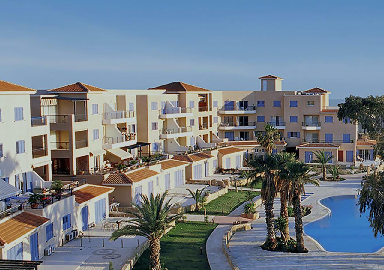 105 Kings Palace - Fabulous 2 Bed, 2 Bath, Large Patio With Garden - Sea Views Paphos Ngoại thất bức ảnh