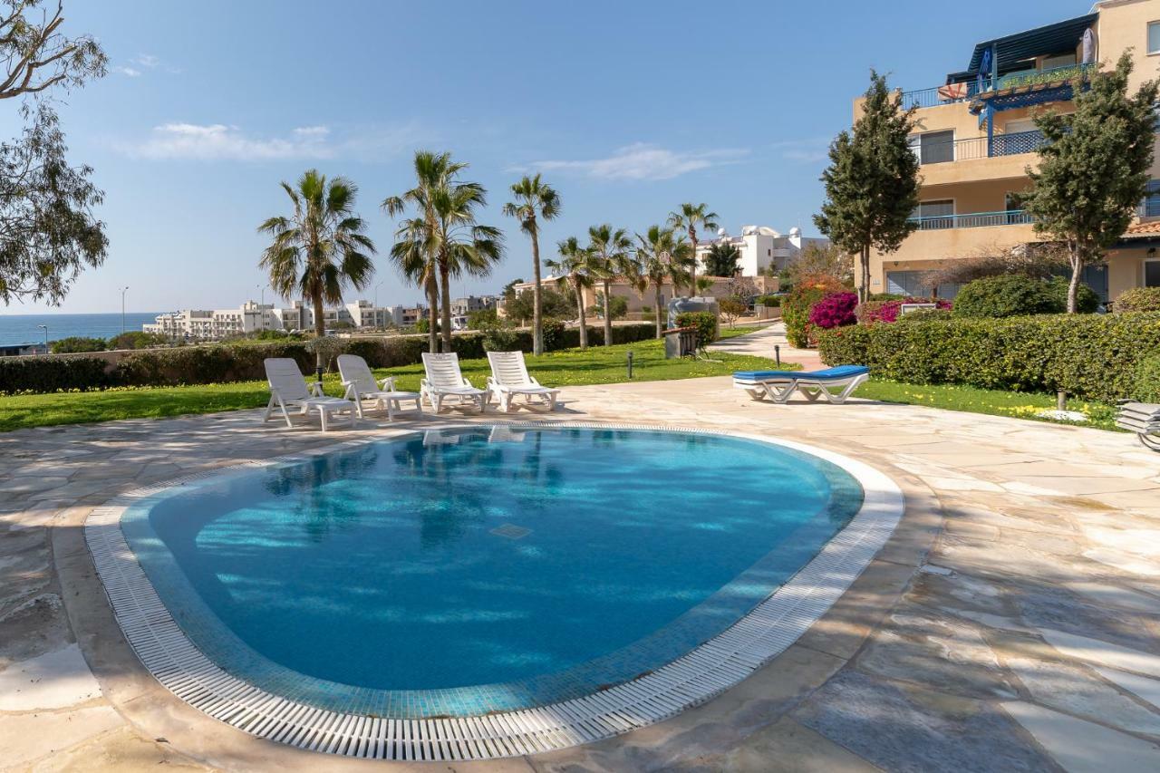 105 Kings Palace - Fabulous 2 Bed, 2 Bath, Large Patio With Garden - Sea Views Paphos Ngoại thất bức ảnh