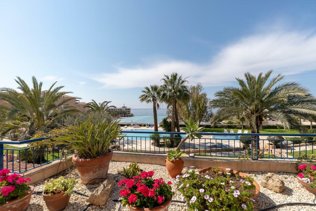 105 Kings Palace - Fabulous 2 Bed, 2 Bath, Large Patio With Garden - Sea Views Paphos Ngoại thất bức ảnh