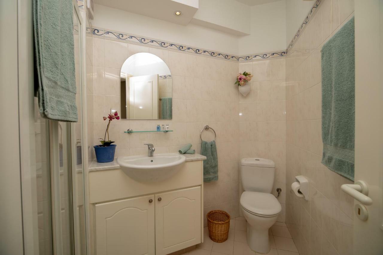 105 Kings Palace - Fabulous 2 Bed, 2 Bath, Large Patio With Garden - Sea Views Paphos Ngoại thất bức ảnh